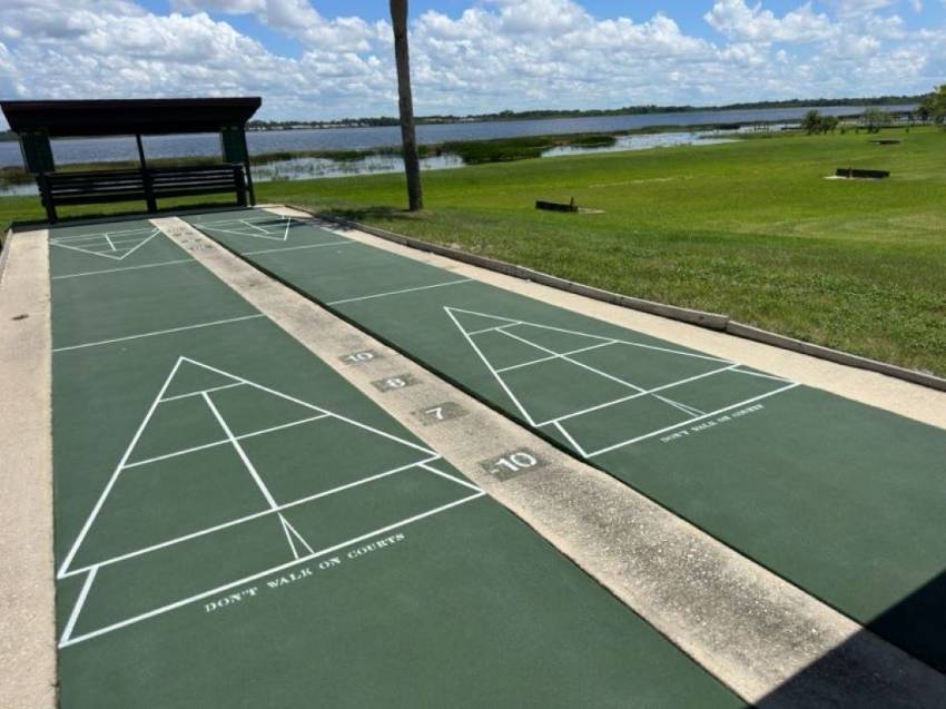 341 Sioux Drive a Winter Haven, FL Mobile or Manufactured Home for Sale